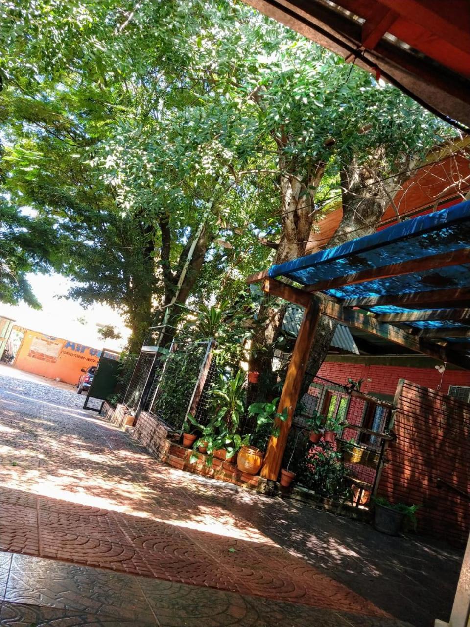 Alojamiento En Cataratas Daniel Oviedo Puerto Iguazu Bagian luar foto